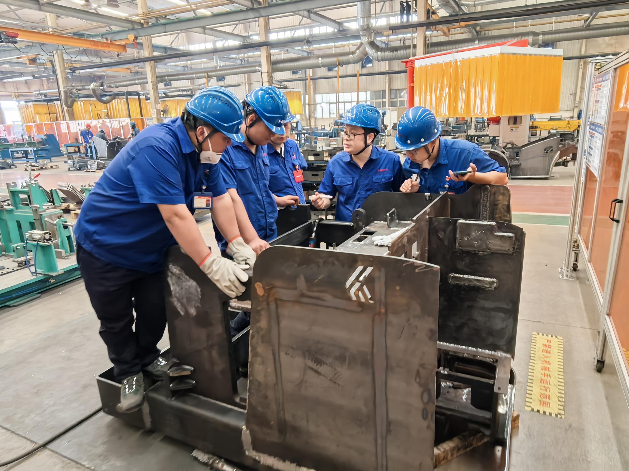 ͼ1 վ��ʽ���������򳵳��ܺ��ӡ�װ���쵼 ��1ͼ   ��ͼ.jpg